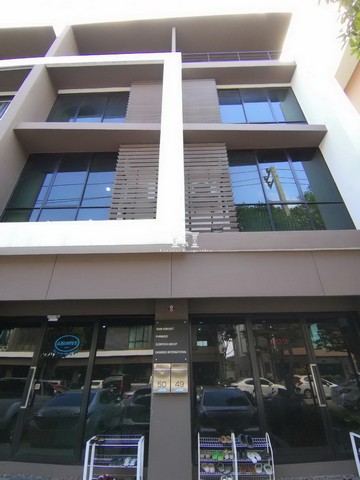 ขาย คอนโด พัฒนาการตัดใหม่, อ่อนนุช, ศรีนครินทร์บิช พัฒนาการ-อ่อนนุชตัดใหม่ / โฮมออฟฟิศ 4 ชั้น 2 ยูนิต เนื้อที่ 36 ตร.ว.ทำเล : พัฒนาการตัดใหม่, อ่อนนุช, ศรีนครินทร์โครงการติดถนนพัฒนาการตัดใหม่, ไปรษณีย์ไทยสาขาอ่อนนุช, MRT ศรีนุช, โลตัส, ตลาดเอี่ยมสมบัติ, ร้านใบไม้ร่าเริงติดถนนโครงการ 8 เมตร ลึก 16 เมตร ถนนกว้าง 8 เมตร ที่ดินถมแล้ว ถนนส่วนบุคคล พื้นผิวคอนกรีตเหมาะสำหรับค้า�