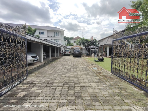 ขายบ้านเดี่ยว 2ชั้นเนื้อที่ 279 ตร.ว พื้นที่ใช้สอย 378 ตร.ม 4ห้องนอน 2ห้องน้ำ เฟอร์นิเจอร์ ถนน พระราม 9 หมู่บ้านเสรี ราคาขาย 50 ล้านบาท