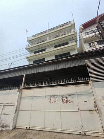 ให้เช่าอาคาร 6 ชั้น เนื้อที่ 1,000 ตรม. มีลิฟท์ ถนนสุขุมวิท 93 เขตพระโขนง ใกล้ BTS อ่อนนุช