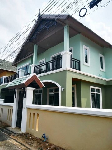 vายบ้านเดี่ยว2ชั้นซ.สุขุมวิทพัทยา21 ชลบุรี เนื้อที่ 75 ตรว.โฉนด 2ใบ 