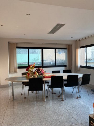 ขายอาคารสำนักงาน 5 ชั้น  ใจกลางเมืองชลบุรี ใกล้ศาลากลางฯ  พื้นที่ใช้สอยกว่า 1,200 ตร.ม. 41 ล้านบาท เท่านั้น!