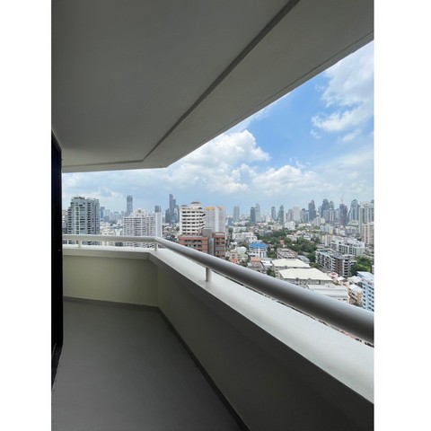 [ขาย/เช่า] คอนโด Baan Suanpetch Sukhumvit 39 | 2 ห้องนอน 3 ห้องน้ำ | ห้องมุมวิวพาโนรามา | ใจกลางสุขุมวิท