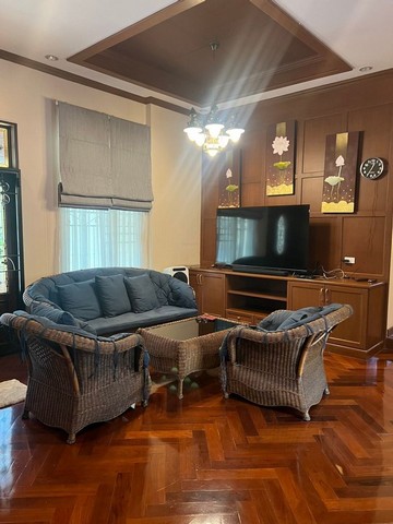 บ้านสวยใกล้เมือง บ้านฟ้าหลวง ต้นเปา สันกำแพง เชียงใหม่