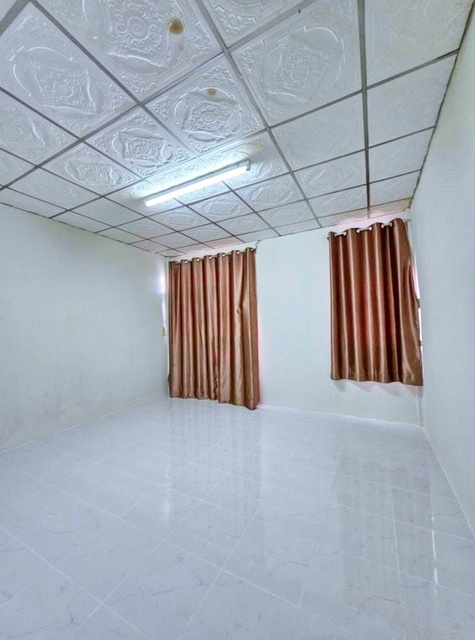 ตลาดบางจาก 2.2 กม. รร.นานาชาติเวลส์ 3.3กม.ให้เช่าทาวน์เฮ้าส์ 2 ชั้น 22 ตร.วา. 2นอน BTS บางจาก 2.2 กม.