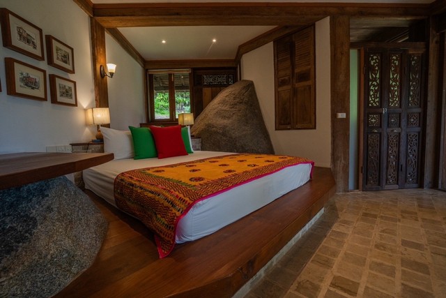 [ขาย] บ้านสไตล์บาหลี Santikhiri Estate | เกาะสมุย | 5 ห้องนอน 5 ห้องน้ำ | 596 ตรม. | 4 ไร่ | 114 ล้าน