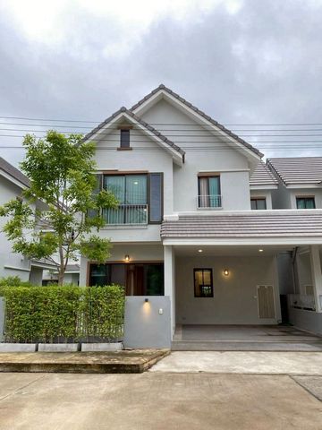 ขายพร้อมผู้เช่า 4.5 ล้าน #Graceland #หางดง – #รับรายได้เดือนละ22,000 บาท (สัญญา 1 ปี) เหมาะทั้งอยู่เองและปล่อยเช่า ทำเลคุณภาพสำหรับครอบครัว