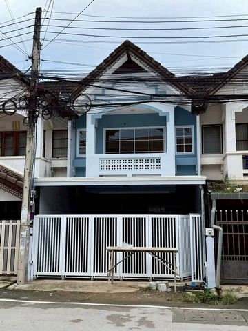 โซนหนองหอย #อ.เมือง ขาย 2.98 ล้าน 31 ตรว. ทาวน์โฮม 2 ชั้น #รีโนเวทใหม่ทั้งหลัง ทำเลดี! #ใกล้โรงเรียนวารี พร้อมเข้าอยู่ได้ทันที