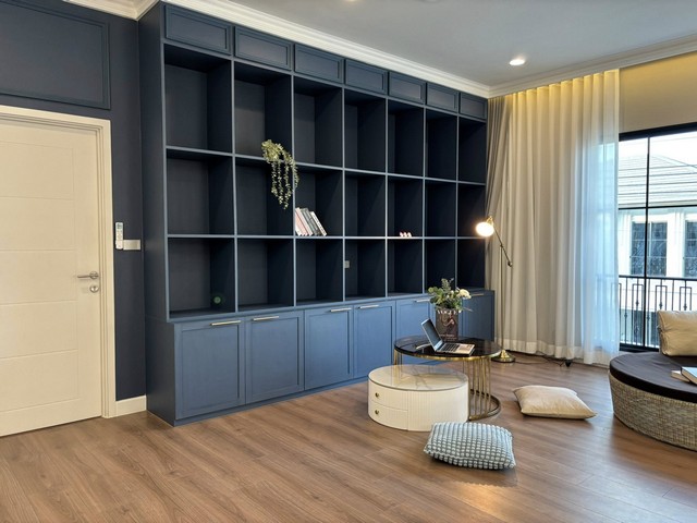 รหัสC6858 ให้เช่าบ้านเดี่ยวหรู 2ชั้นโครงการเศรษฐสิริ บางนา-สุวรรณภูมิ บ้านตกแต่งสวย พร้อม EV Charger