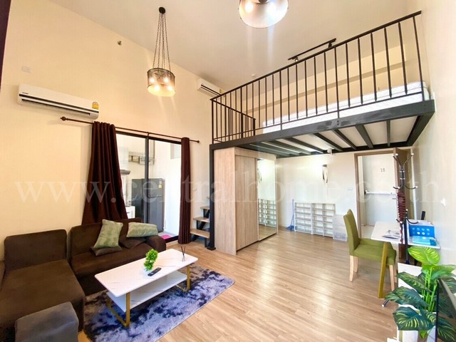 ลดราคา บลอสซั่ม คอนโด แอท แฟชั่น อัลติจูด ห้องมุม เฟอร์นิเจอร์ครบ