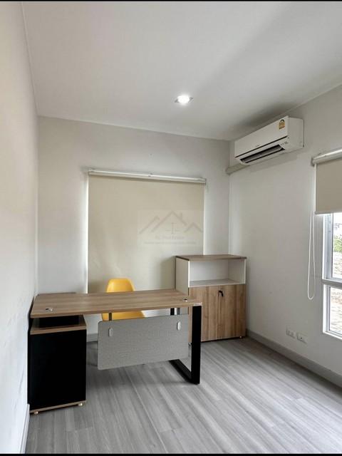 HR 6104 ให้เช่าและขายทาวน์โฮม 3 ชั้นแปลงมุม สัมมากร อเวนิว รามอินทรา วงแหวน ติดทางด่วน ใกล้แฟชั่นไอร์แลนด์