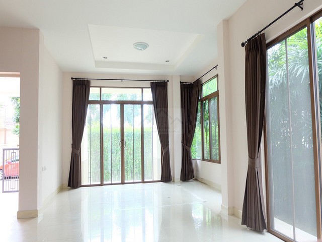 ขายบ้านเดี่ยว 2 ชั้น 52 ตรว โครงการเศรษฐสิริ บางนา กม.7 บ้านหันทิศใต้ ใกล้เมกะบางนา ราชวินิตบางแก้ว นานาชาติคอนคอร์เดียน