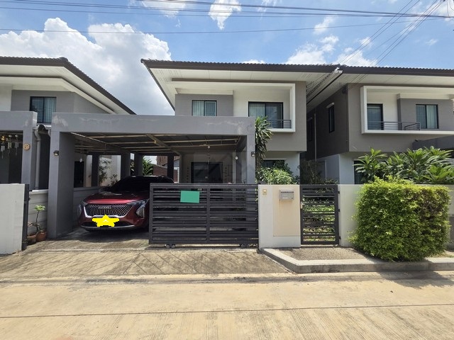 ให้เช่าบ้านเดี่ยว 2 ชั้น 39 ตรว. 3 ห้องนอน โครงการอารียา โคโม่ วงแหวน-รามอินทรา ใกล้รถไฟฟ้าสายสีชมพู