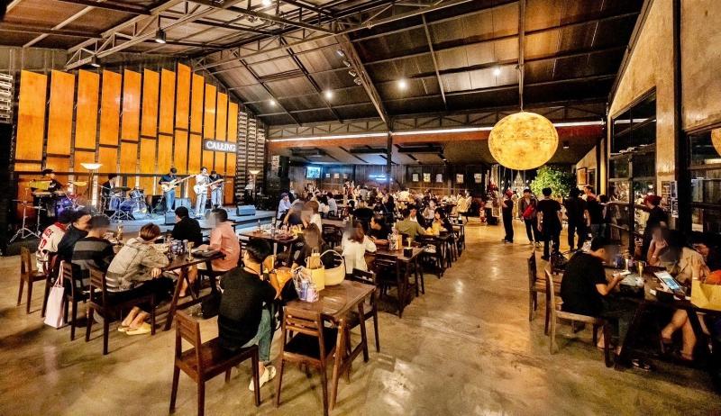 เซ้งร้านนั่งชิว ใกล้มหาลัยธรรมศาสตร์รังสิต และ ม.กรุงเทพ ราคาสุดท้าย 850,000 บ พร้อมอุปกรณ์