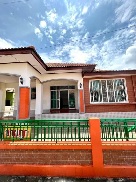 ขายบ้านเดี่ยว 1 ชั้น 63 ตรว. หมู่บ้านฐานมั่นคง ซ.เอราวัณ 8 ฟังค์ชั่นครบ ใกล้ตลาดไท ตลาดไอยรา