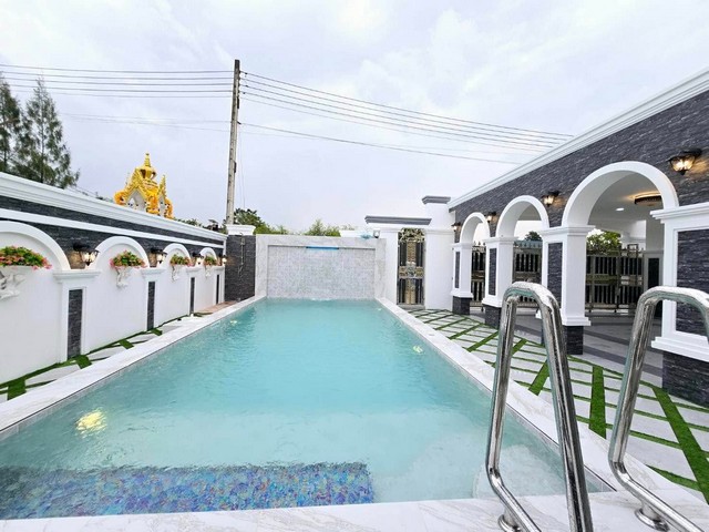 ขายบ้านพูลวิลล่า ใกล้อ่างเก็บน้ำมาบประชันชลบุรี Pool Villa Pattaya ขายบ้านPoolวิลล่าพัทยาชลบุรี ขายบ้านPoolวิลล่าบางละมุง ชลบุรี