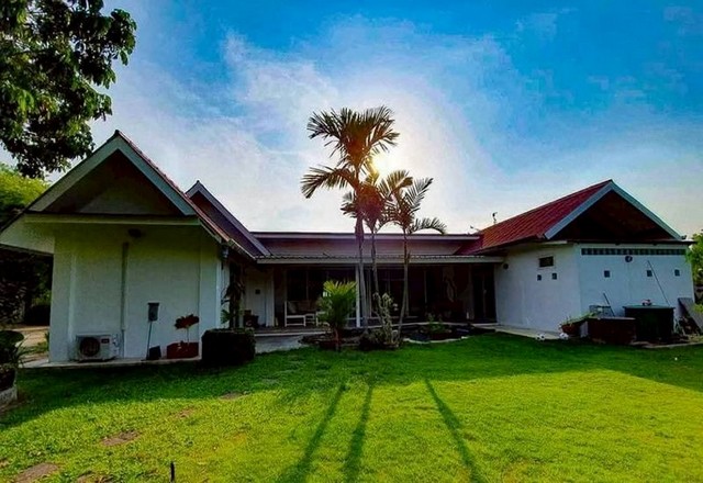 บ้านเดี่ยวชั้นเดียว นอกโครงการ บรรยากาศร่มรื่น พร้อมผู้เช่า สารภี 