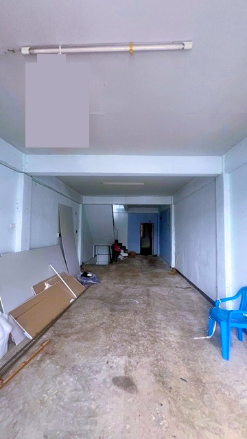 บิ๊กซี บางบอน 2.1 กม. แม็คโคร บางบอน 2.6 กม.อาคารพาณิชย์ 4 ชั้น 1-3คูหา เอกชัย 85-91 18 ตร.วา.290 ตร.ม. รร.นานาชาติเบซิส กรุงเทพ 2.8 กม.