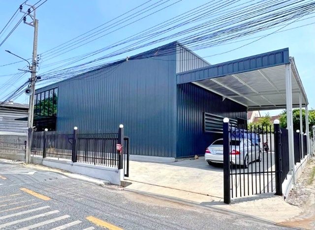 ตรงข้าม BITECบางนา 550เมตร ให้เช่าโกดัง พร้อมออฟฟิศ 2 ชั้น BTS อุดมสุข 1.2กม. 396ตร.ม. 146ตร.วา.4 นอน 2 น้ำ  โฮมโปร บางนา กม.1 2.3 กม. 