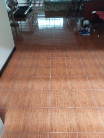 ขายอาคารพาณิชย์  3.5 ชั้นครึ่ง  ซอยโพธิ์ปั้น ถนนอโศกดินแดง เขต.ดินแดง กทม