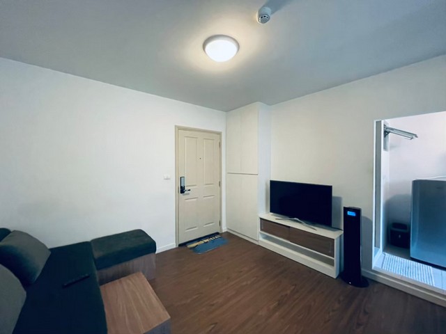 ดีคอนโดนิม ชั้น 2 วิวสระ ใจกลางนิมมาน เพียง 2.09 ลบ.