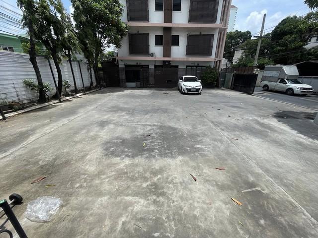 ให้เช่าที่ดิน 70 ตรว. ซอยเอกมัย 12 (สุขุมวิท 63) เหมาะทำคลีนิค , สำนักงาน , ร้านอาหาร