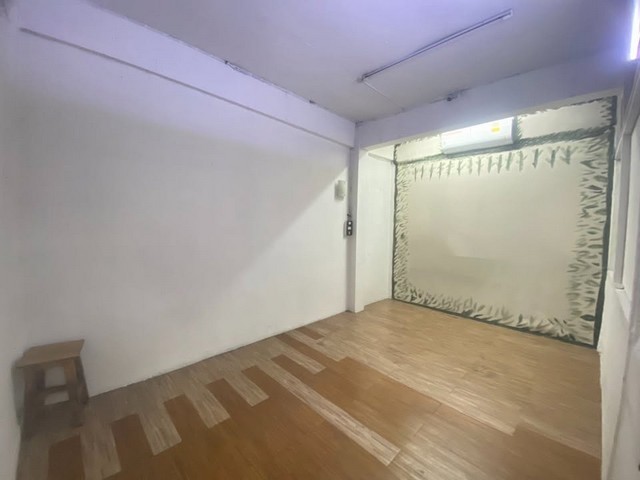 ให้เช่าทาวโฮม3ชั้น ซอยสุขุมวิท 66/1 ใกล้บีทีเอสอุดมสุข 600 เมตร ใกล้ทางด่วนสุขุมวิท 62 และ สี่แยกบางนา  เหมาะทำ โฮสเทล ครัวกลาง