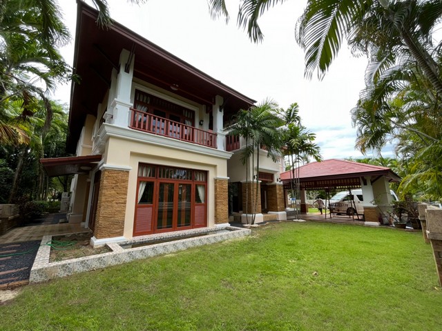 For Sale : Villa Boatlagoon (park 1) 4 Bedrooms 5 Bathrooms