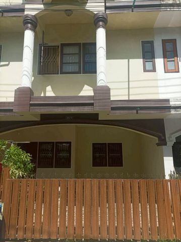 ให้เช่า 15,000 บาทเดือน ขาย 4.5 ล้าน ตึกแถว 3 ชั้น โซนช้างเผือก ทำเลใจกลางเมือง #ใกล้มหาวิทยาลัยราชภัฏเชียงใหม่