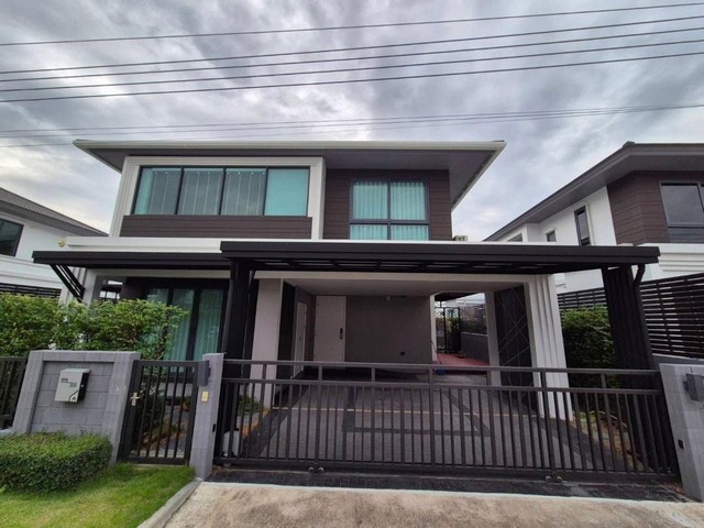 P1081 ขายบ้านสไตล์อังกฤษ โครงการ แกรนด์ บริทาเนีย ราชพฤกษ์-พระราม 5 Grand Britania Ratchaphruek-Rama 5 ถนนนครอินทร์ บนทำเลใจกลางราชพฤกษ์