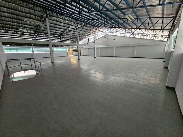 ให้เช่าโรงงานสมุทรปราการเนื้อที่ 1 ไร่ 20 ตารางวาพื้นที่สีม่วง (ขอร.ง. 4 ได้)โรงงานเนื้อที่ 1 ไร่ 20 ตารางวา