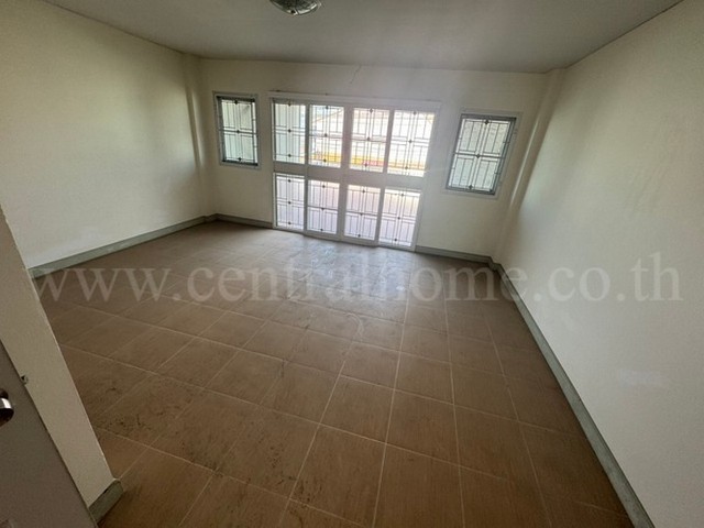 ทาวน์เฮ้าส์ 3 ชั้น รัชธานี 7 สายไหม 23/1 ใกล้ ตลาดเอซีสายไหม