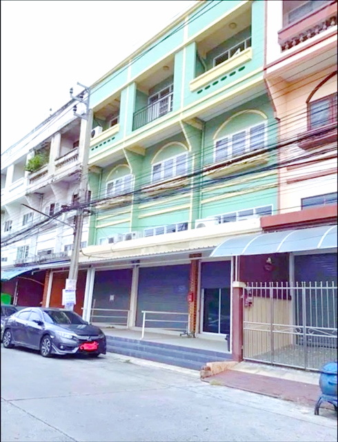 นวมินทร์ 46-54  MRT คลองบ้านม้า 3.2 กม. 3แอร์ ให้เช่าอาคาร 4 ชั้น+ชั้นลอย 26 ตร.วา. โพธิ์แก้ว เสรีไทย 326ตร.ม. รีโนเวทใหม่ทั้งหลัง