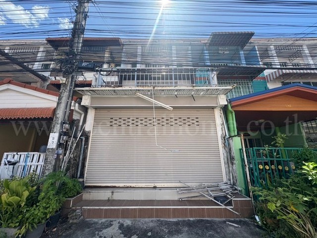 ทาวน์เฮ้าส์ 3 ชั้น รัชธานี 7 สายไหม 23/1 ใกล้ ตลาดเอซีสายไหม ถนนเมน