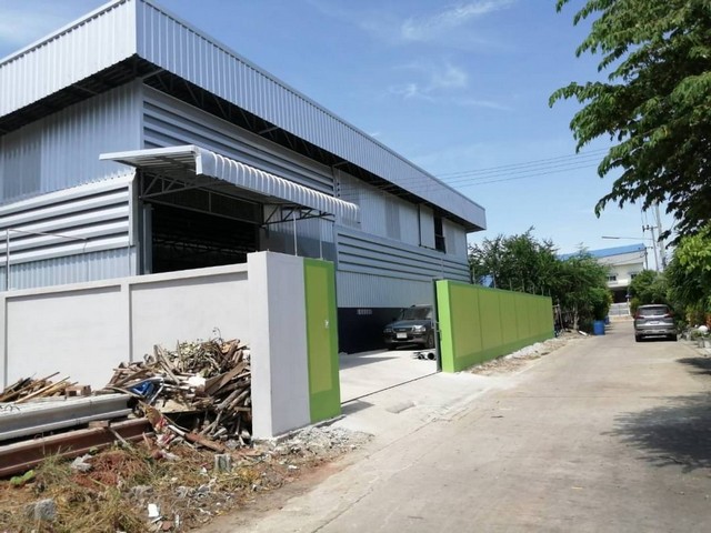 ให้เช่าโกดังโคกขาม ใกล้วัด  เจษฎา 154​ ตร.ว​​ 680​ ตร.ม​ ความสูงในโกดัง​ 7​ เมตร​  ห้องพัก​ 2 ​ห้อง 