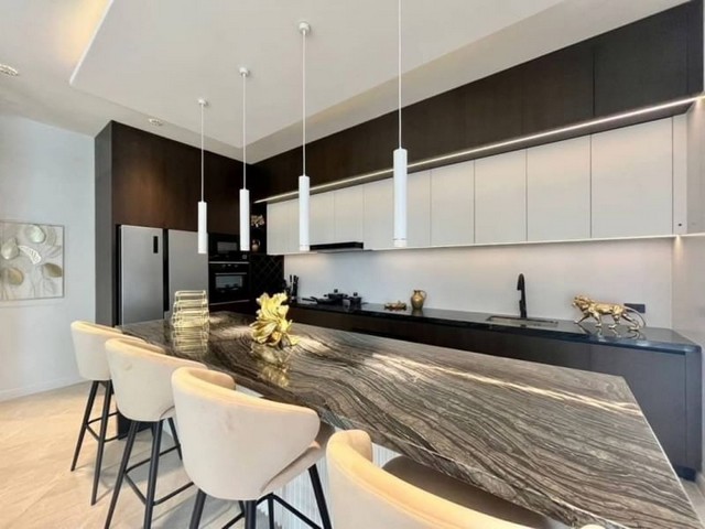 บ้านพลูวิลล่าพัทยาสุดหรู สไตล์โมเดิร์น ใกล้หาดจอมเทียนพัทยา FP-H01085