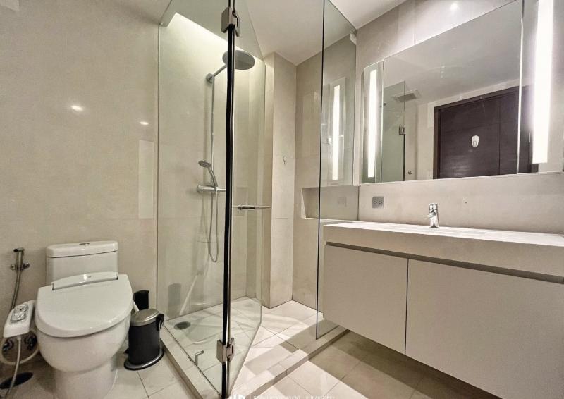 Quattro Thonglor private spacious convenient 27th floor BTS Thonglor