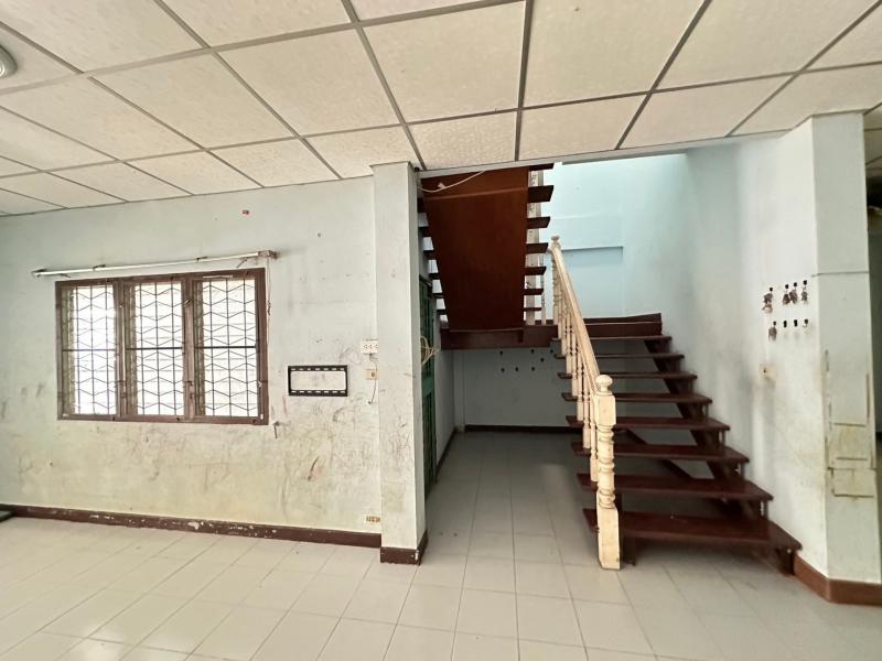 ขายทาวน์เฮ้าส์มือสอง อำเภอธัญบุรี จังหวัดปทุมธานี  โครงการ ตวันนาวิลล์