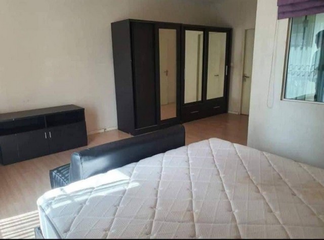 ให้เช่าทาวโฮม3ชั้นบ้านกลางเมืองโชคชัย 4 ซ.50  ทะลุเซนทรัลอีสต์วิวล์   ย่านลาดพร้าว71ใกล้ เลียบทางด่วนรามอินทรา