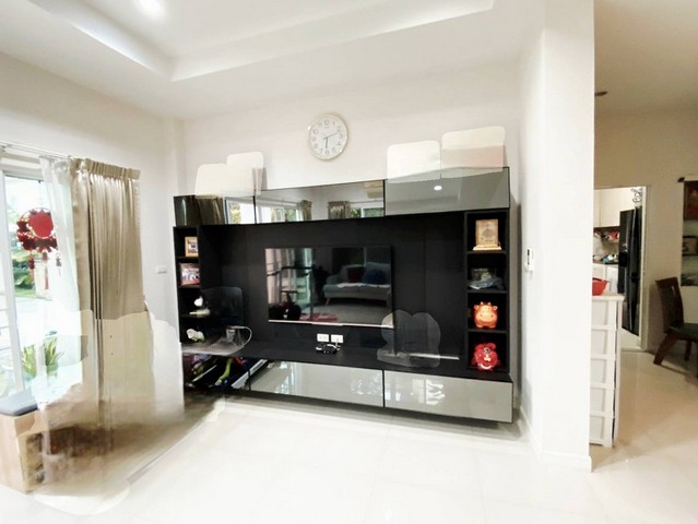 ขายบ้านเดี่ยว 2 ชั้น-โครงการเลอนีโอ 2 วงแหวน-ศรีนครินทร์ เนื้อที่ 63.7 ตร.วา