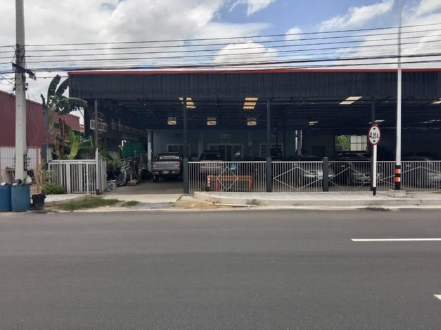 ขายบ้านพร้อมที่ดิน ติดถนนบรมราชชนนี พุทธมณฑลสาย 7 อำเภอสามพราน จังหวัดนครปฐม เนื้อที่ 100 ตารางวา