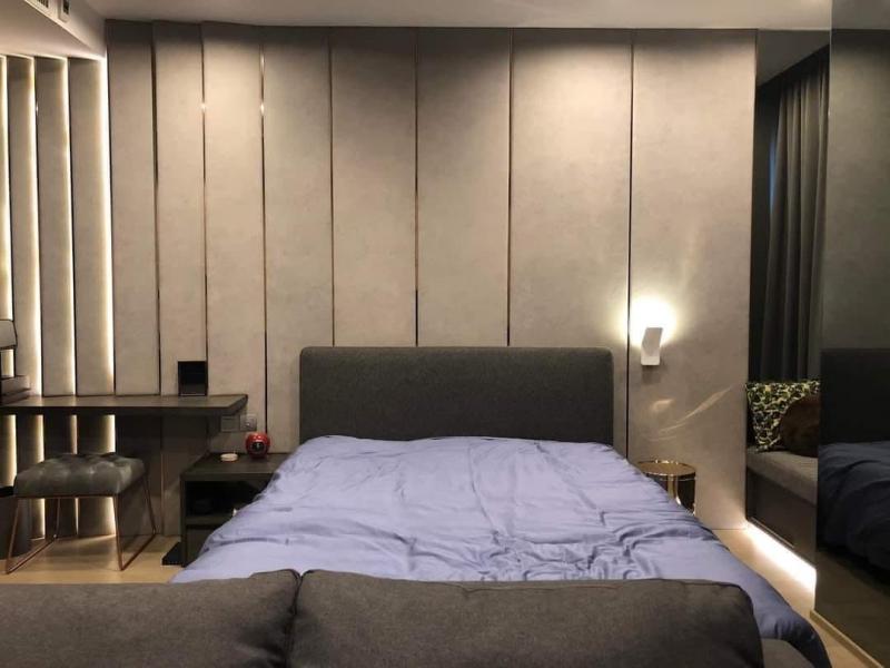 Ashton Chula Silom Clean comfortable conveniently 35th floor Sam Yan MRT