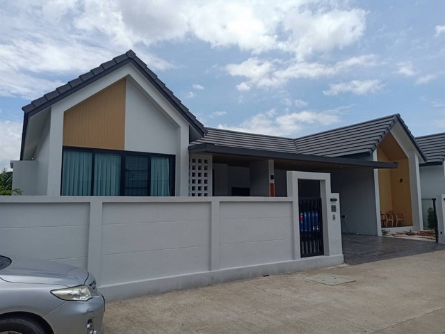 ขายบ้านเดี่ยวชั้นเดียว 68.5ตรว. 3นอน2น้ำ ลดเหลือ 2.79ลบ. ใกล้ตลาดท่ารั้ว ต.สันปูเลย อ.ดอยสะเก็ด เชียงใหม่