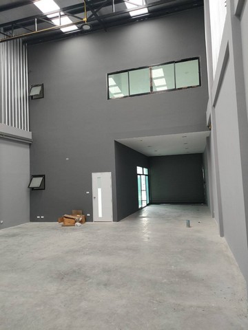 ขายโกดังพร้อมสำนักงาน 72.1 ตร.ว. 450 ตร.ม ย่านบางใหญ่ นนทบุรี ซอยกัตนา ไฟฟ้า3เฟส30แอมป์