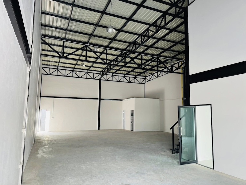 BST916 ให้เช่าพื้นที่สำหรับคลังสินค้า / โรงงาน / พร้อมสำนักงานในตัว ซอยท่าข้าม 8 หลัง Big C บางขุนเทียน (โครงการ 8 Tha Kham)