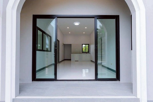 ขายต่ำกว่าราคา บ้านสร้างใหม่ พร้อมเข้าอยู่ โซนหางดง