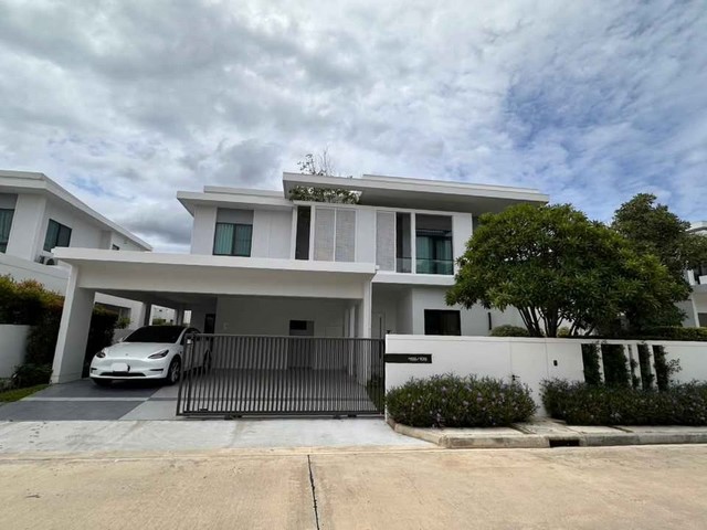  ให้เช่าบ้านเดี่ยว 4 ห้องนอน 5 ห้องน้ำ เฟอร์นิเจอร์และเครื่องใชัไฟฟ้าครบ  ถนนบางนา-ตราด กม 15