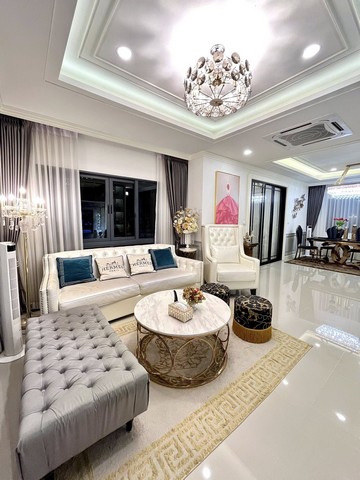 ขายขาดทุนบ้านเดี่ยวหรู 2 ชั้น มบ. เซนโทร ราชพฤกษ์ 2 ขนาด 86.4 ตรว. 4 นอน 5 น้ำ บ้านสวย ตกแต่งครบ ใกล้รถไฟฟ้าสายสีม่วง