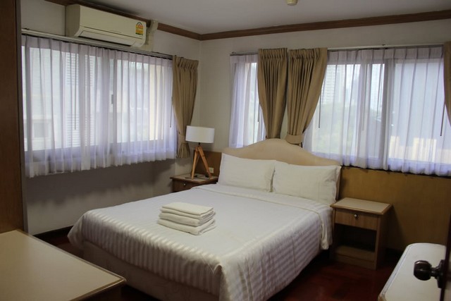 BAAN ARTHIT Service Apartment สุขุมวิท 49 ให้เช่าห้องพักรายวัน-รายเดือน ใกล้ BTS ทองหล่อ, รพ.สมิติเวช พร้อมอยู่!