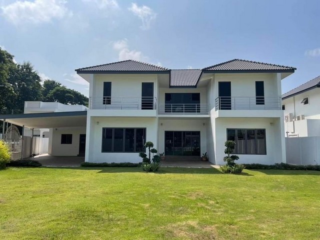 บ้านสร้างใหม่ 2 ชั้น เนื้อที่กว้าง น้ำไม่ท่วม บรรยากาศดี สันทราย