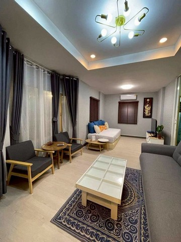 บ้านเดี่ยว 2 ชั้น พร้อมเฟอร์ โครงการ แลนด์แอนด์เฮ้าส์ สันทราย